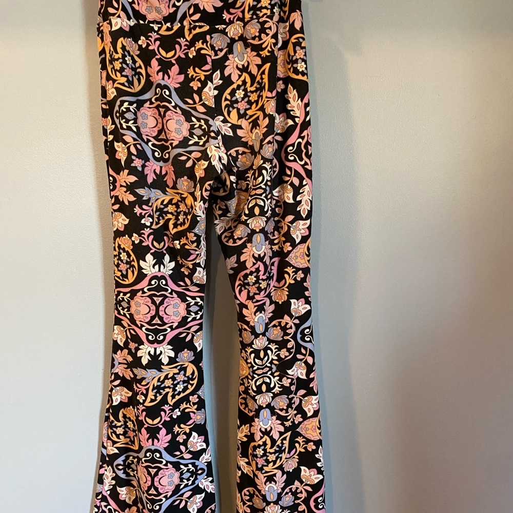 No Boundaries Black Leggings with Pink and Peach Floral Pattern